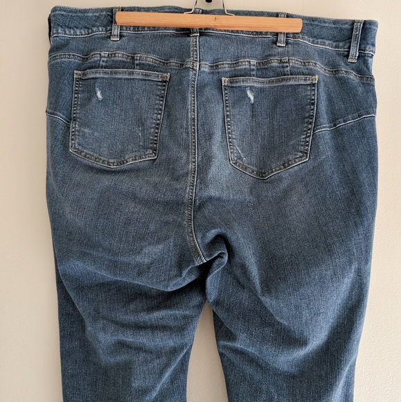 Torrid Bombshell Destructed Skinny Jeans - Picture 6 of 9